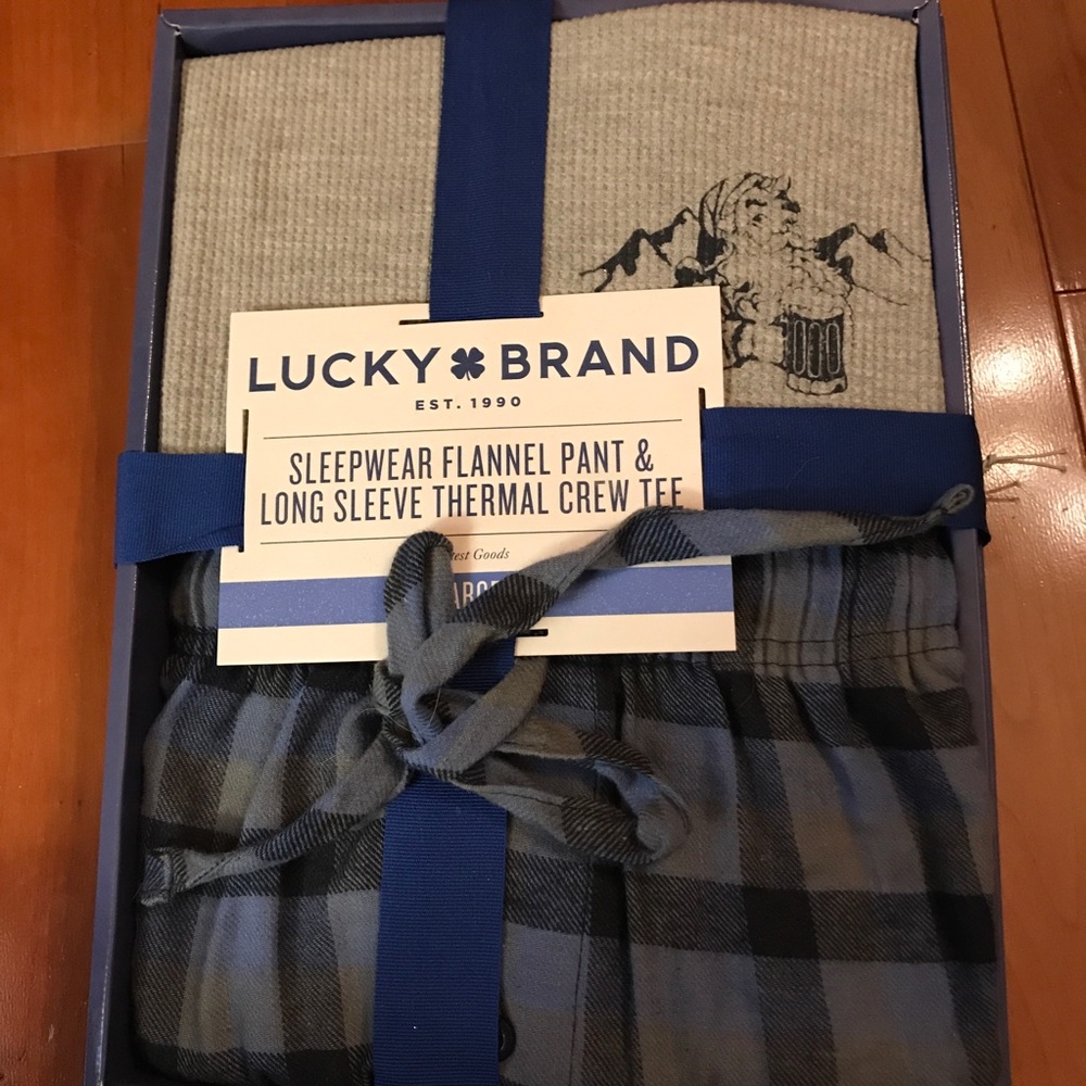Lucky Brand Men’s PJ set Size Large